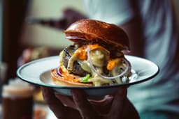 「薬は食後」は、思い込み?